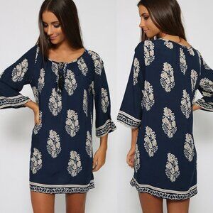 FASHION navy leaf print tie-neck tunic dress. Size L